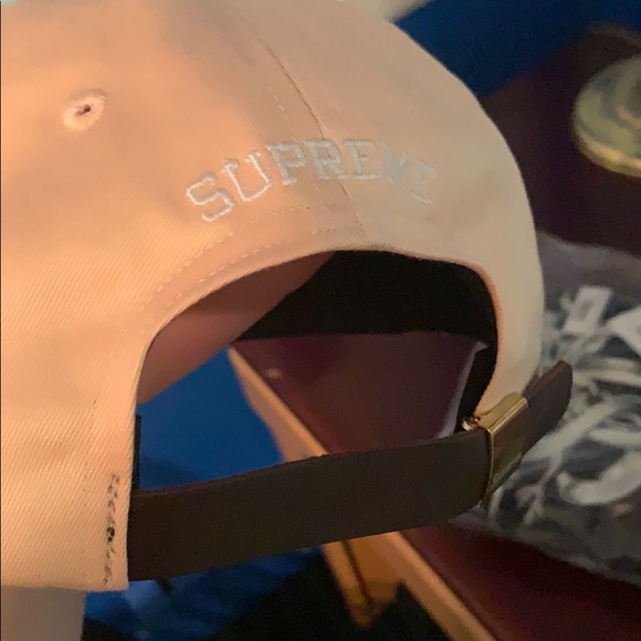 SS18 Supreme Corner Label Six-Panel Hat Pink New - Picture 2 of 4